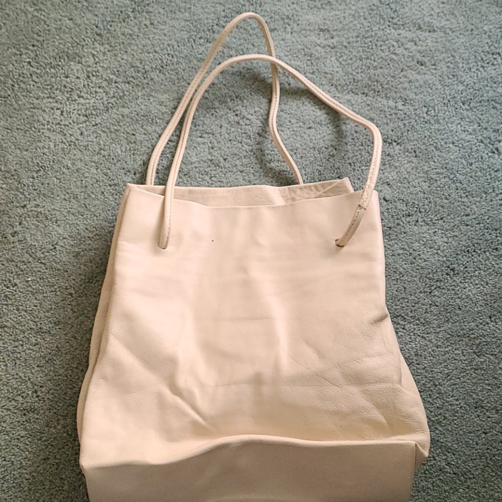 EUC Prada leather bag - Picture 2 of 12